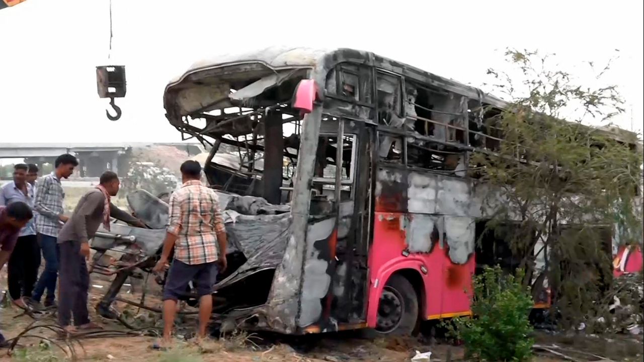 bus
