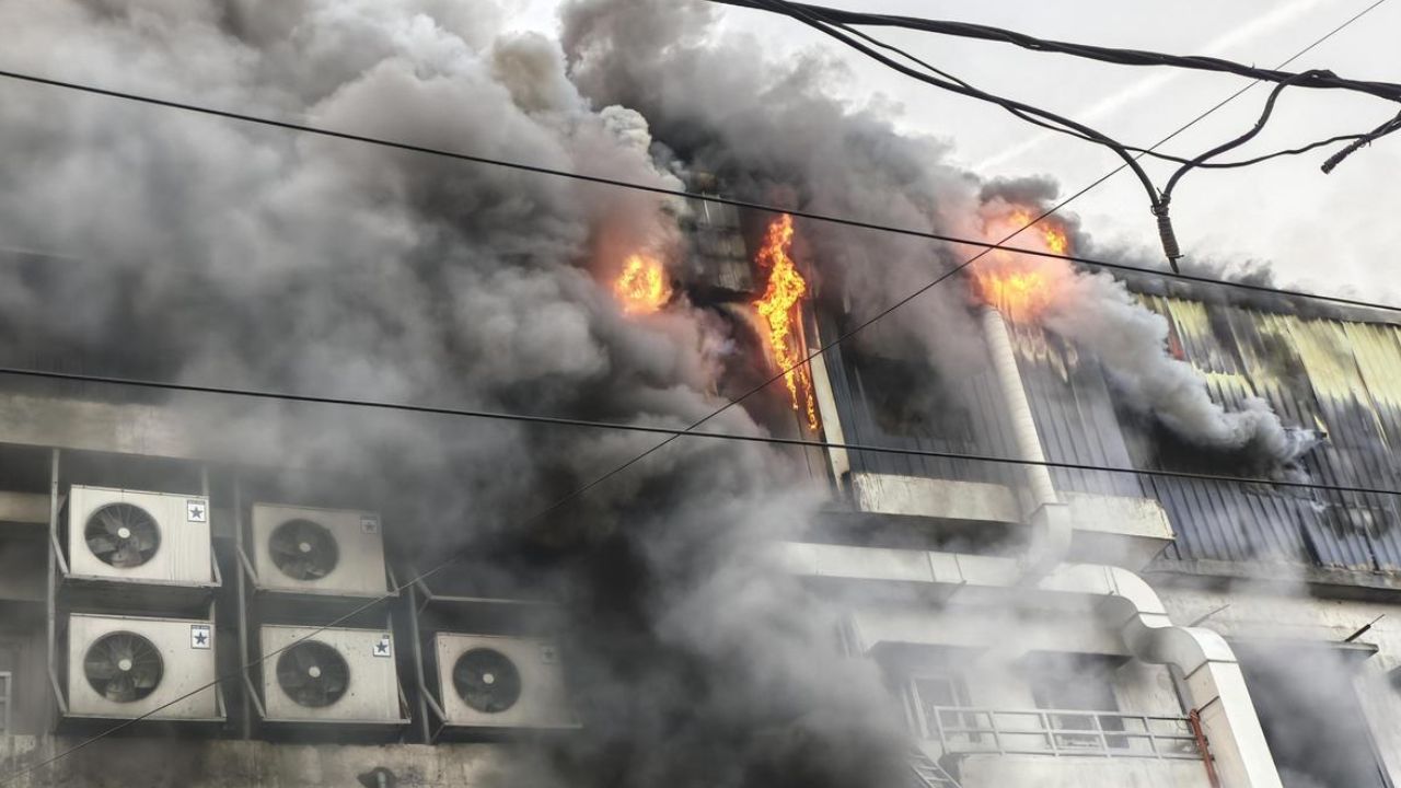 Factory Fire, Photo Credit: PTI 