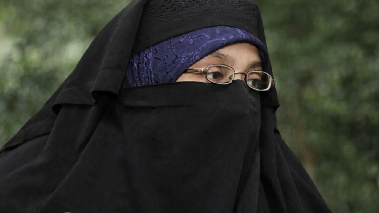 asiya andrabi