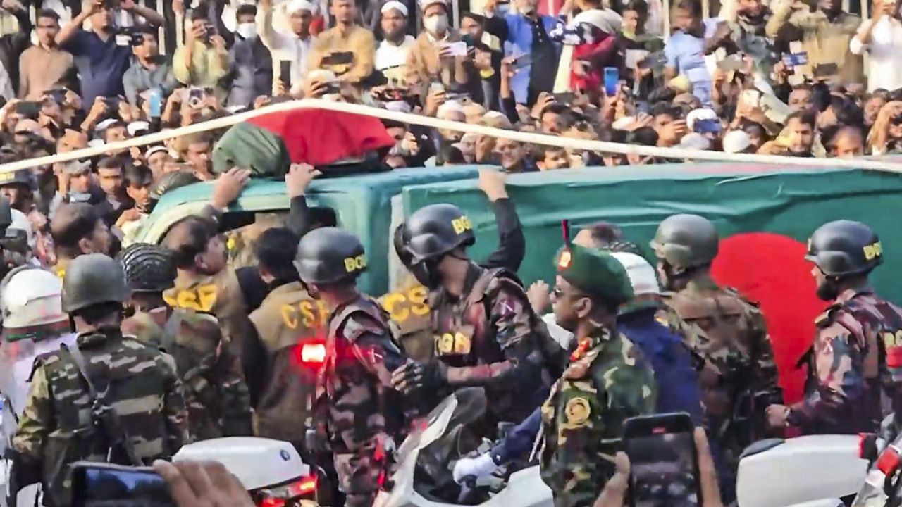 प्रतीकात्मक तस्वीर । Photo Credit: PTI