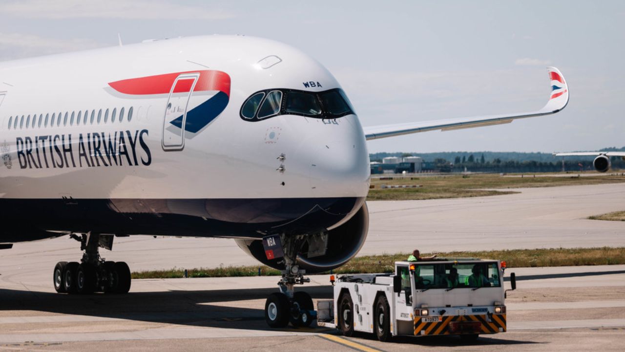 britain air traffic control failure