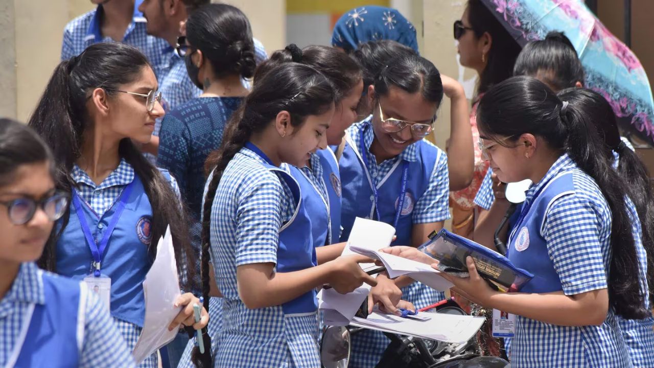Image of Student Checking result
