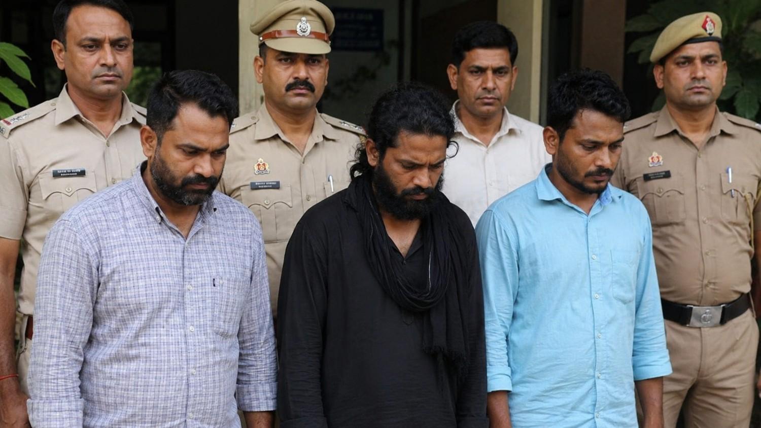 Husband and 2 Peoples are arrested 
