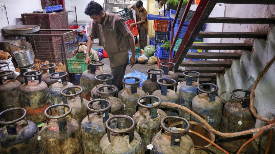 commercial cylinder price hike