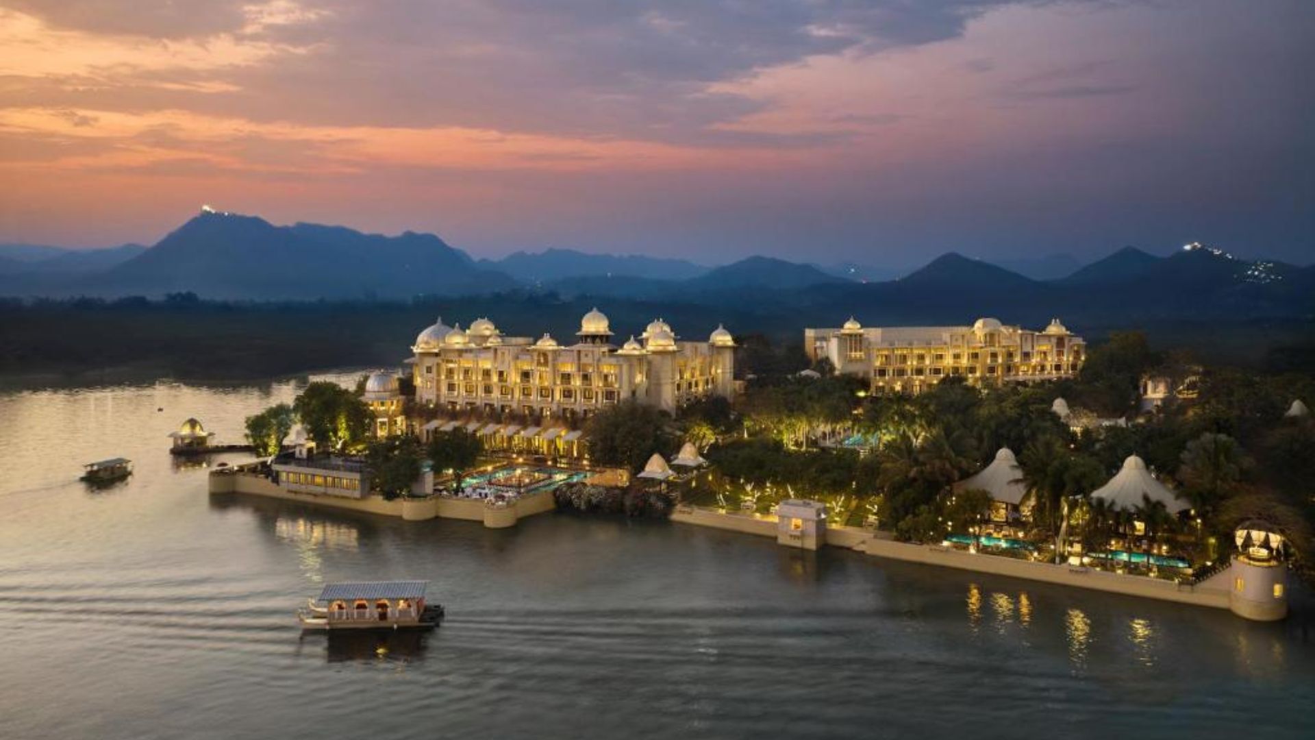 Hotel Leela Palace, Udaipur