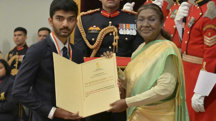 D Gukesh Droupadi Murmu Khel Ratna