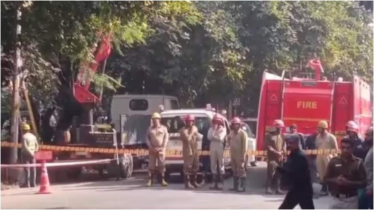 Delhi Prashant vihar blast today 