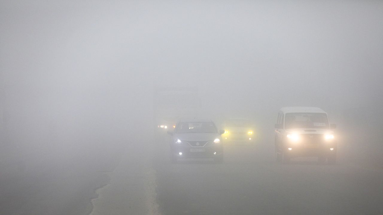 प्रतीकात्मक तस्वीर । Photo Credit: PTI