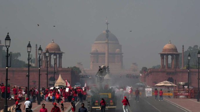 Delhi air pollution AQI improves to ‘severe’ category