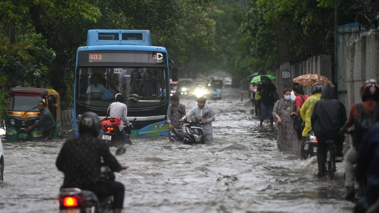 waterlogging in delhi