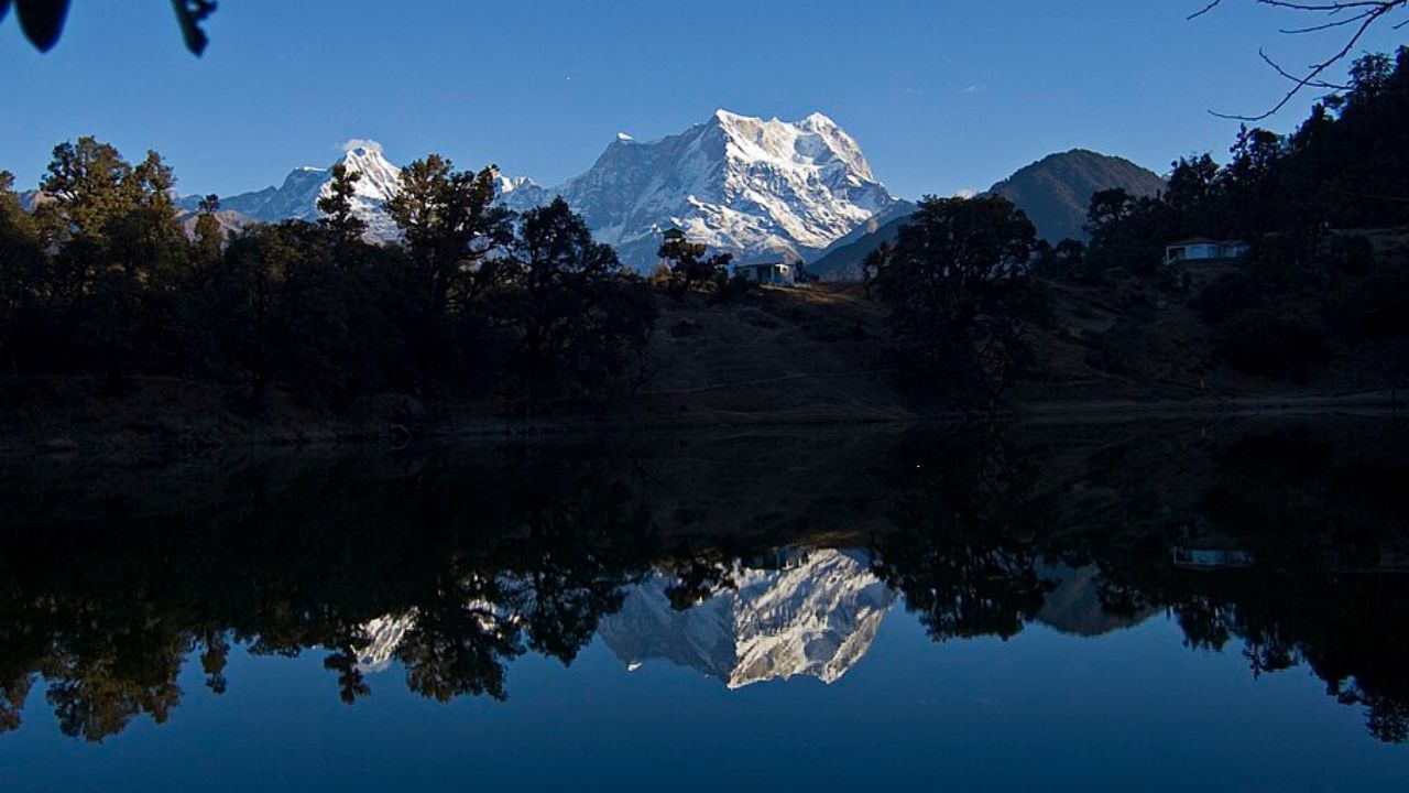 Image of Deoria Tal Uttarakhand