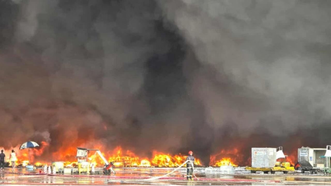 Dhaka Airport Fire