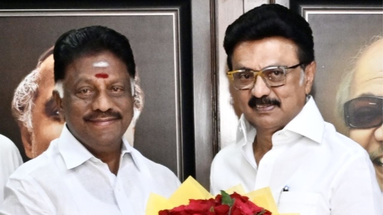 0 Panneerselvam and MK Stalin