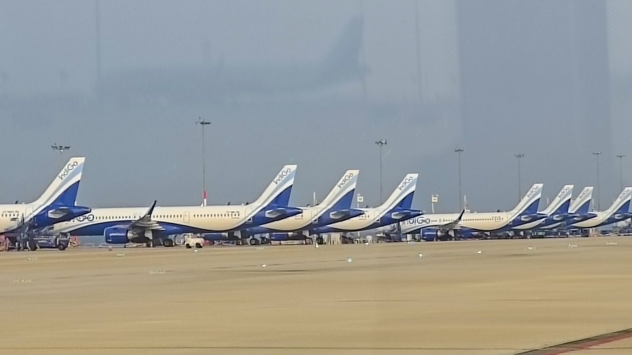 flight cancellation due to smog