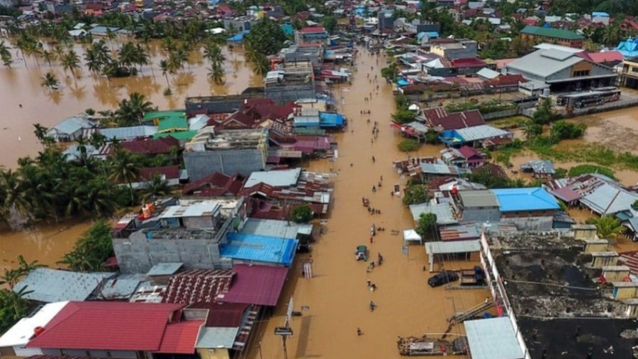 indonesia floods