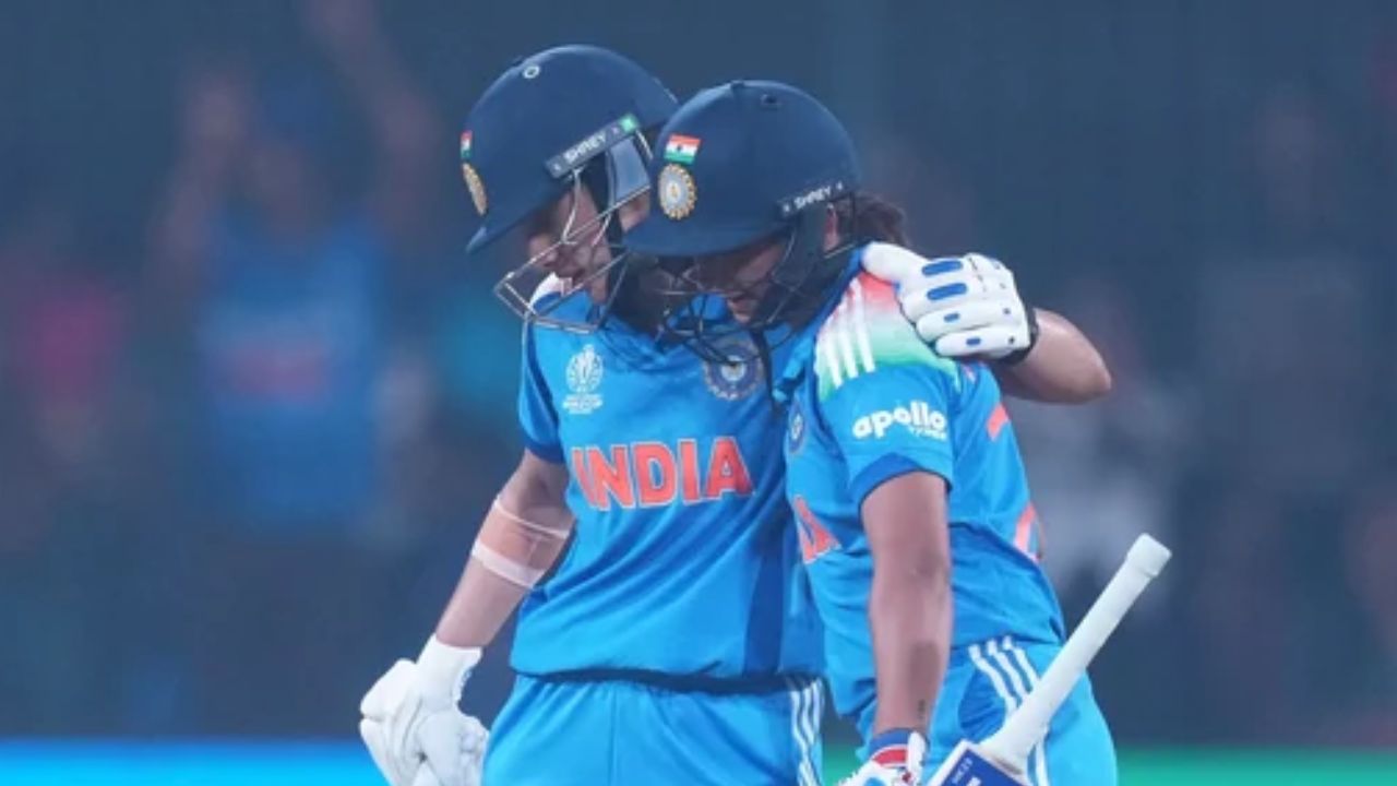 Harmanpreet and Smriti Mandhana