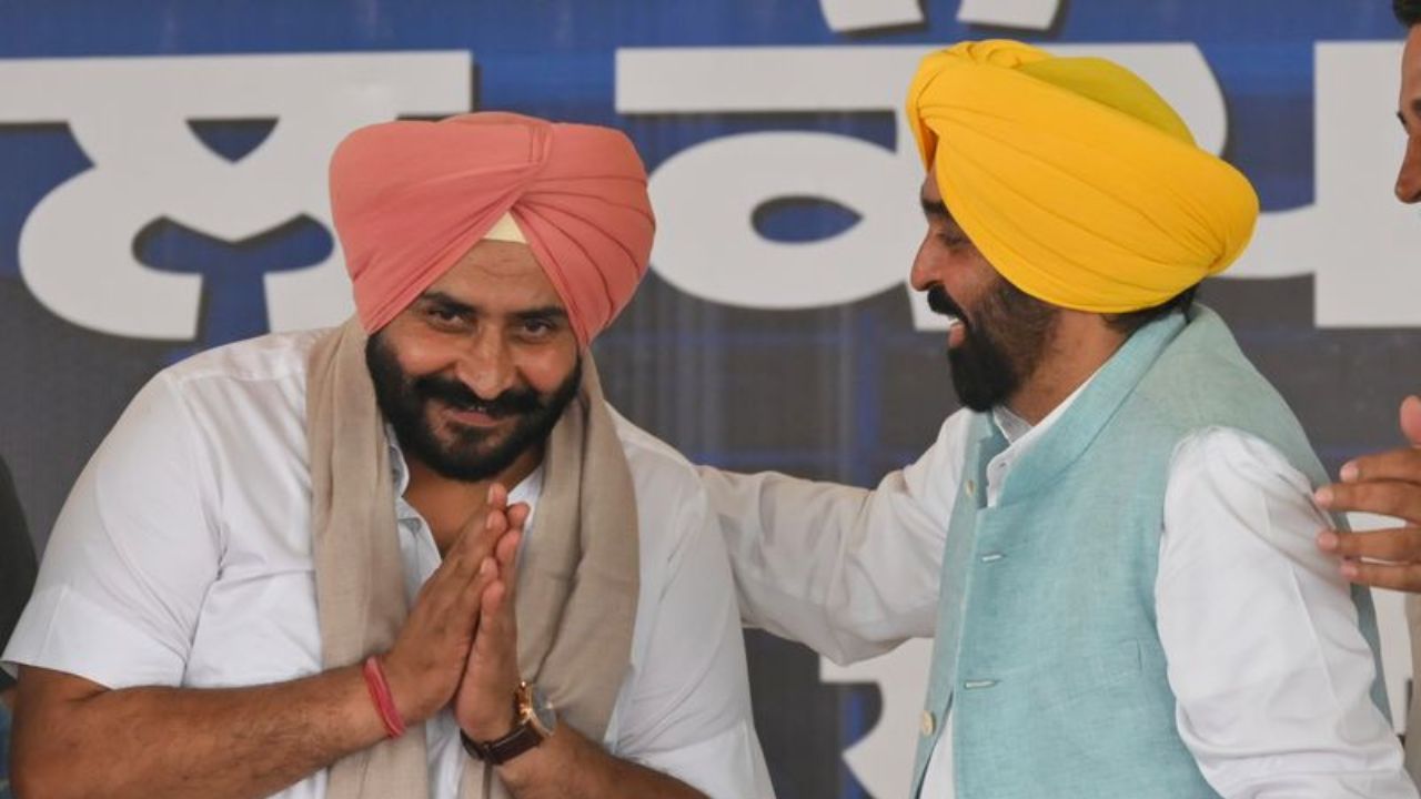 bhagwant mann and harmeet singh pathanmajra