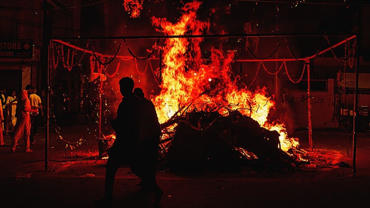 Image of Holika Dahan