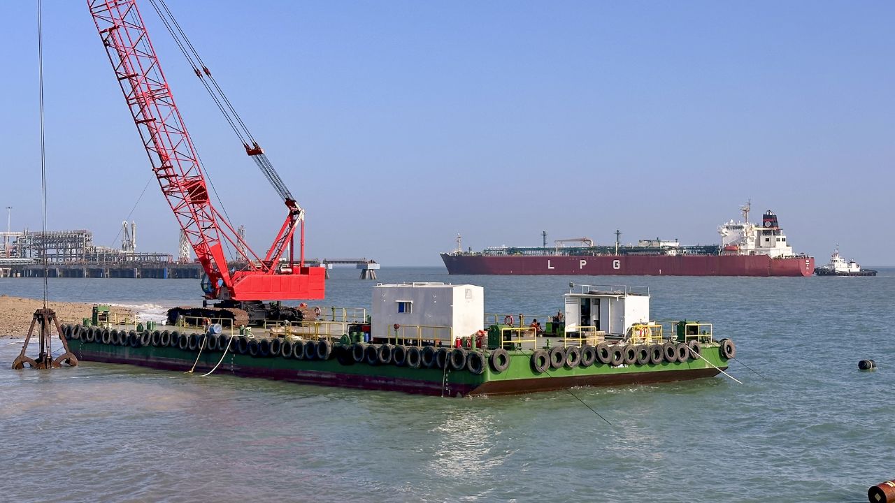 होर्मुज स्ट्रेट । Photo Credit: PTI