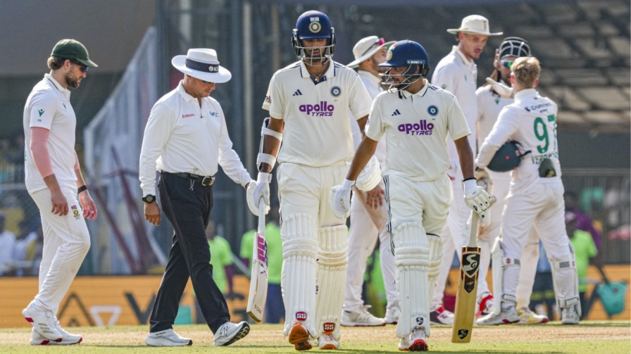 Washington Sundar Kuldeep Yadav Test