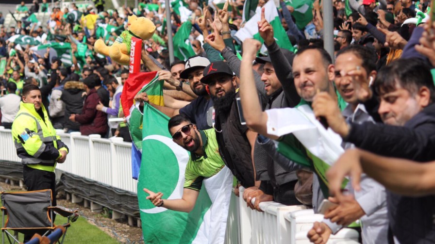 Pakistan Cricket Fans