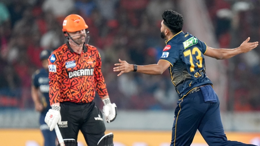 Mohammed Siraj Travis Head