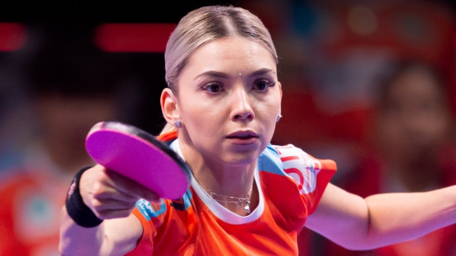 Bernadette Szocs UTT