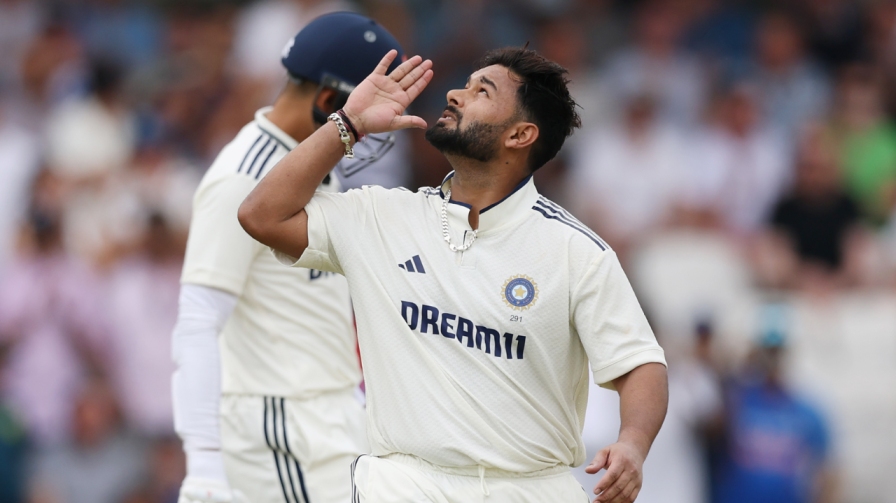 Rishabh Pant Century