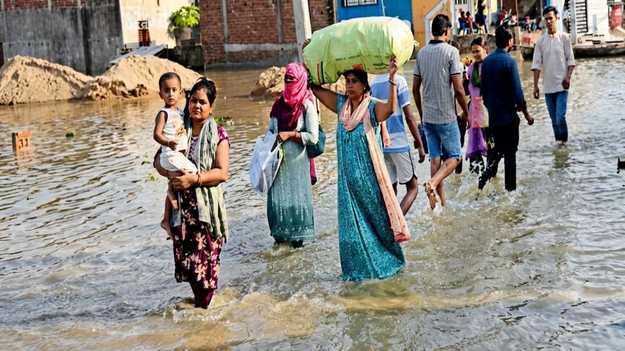 Floodwater Colony Lucknow