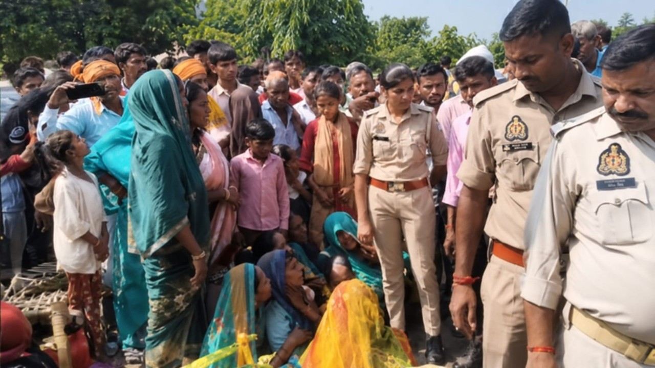 Police and family members