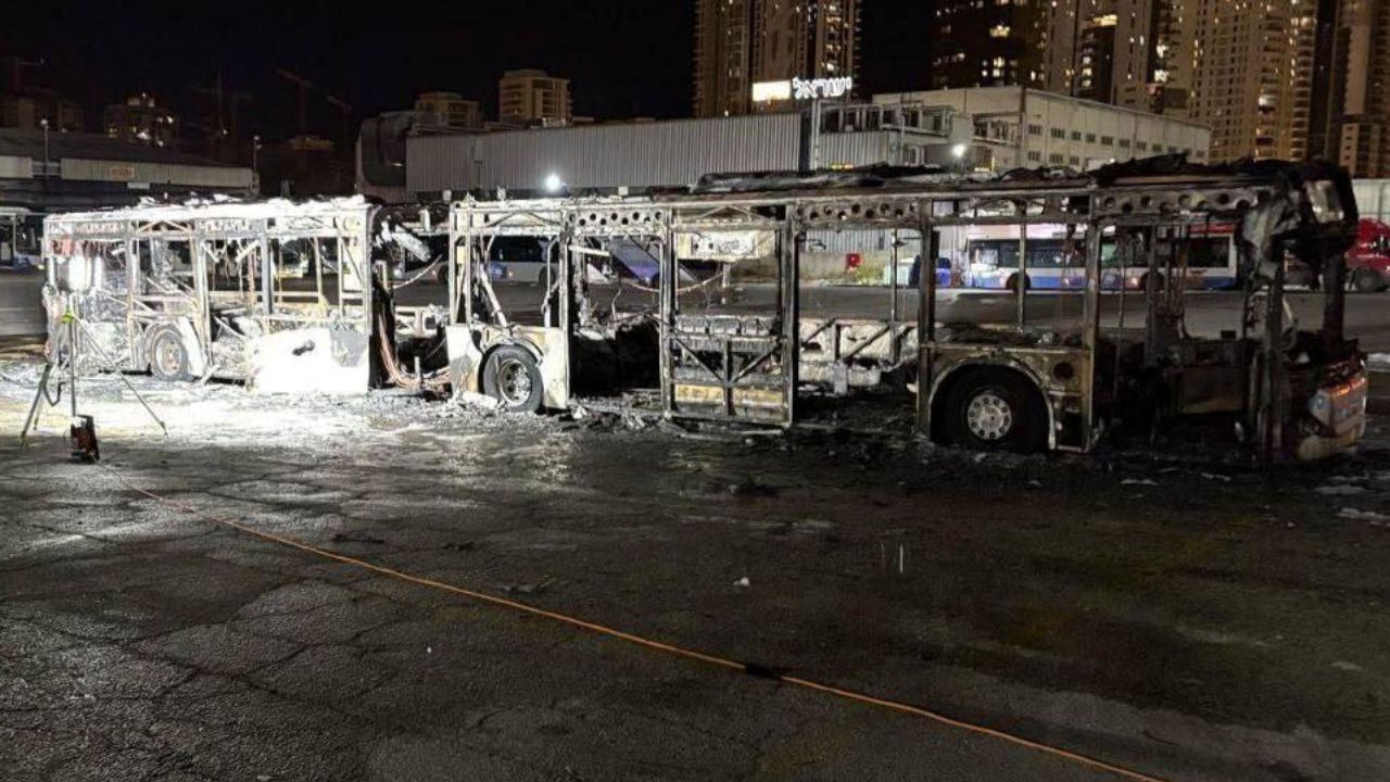 israel bus explosion