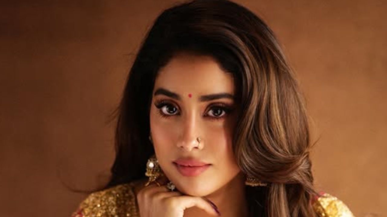 janhvi kapoor pmsing