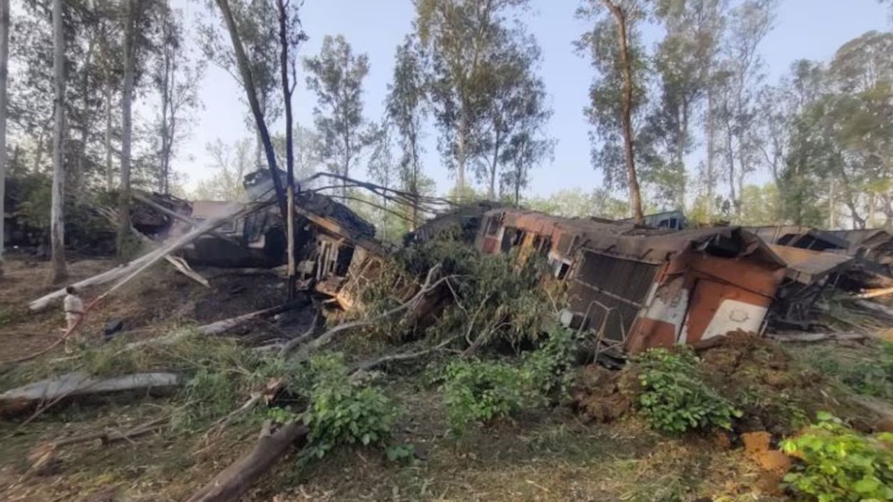jharkhand train accident