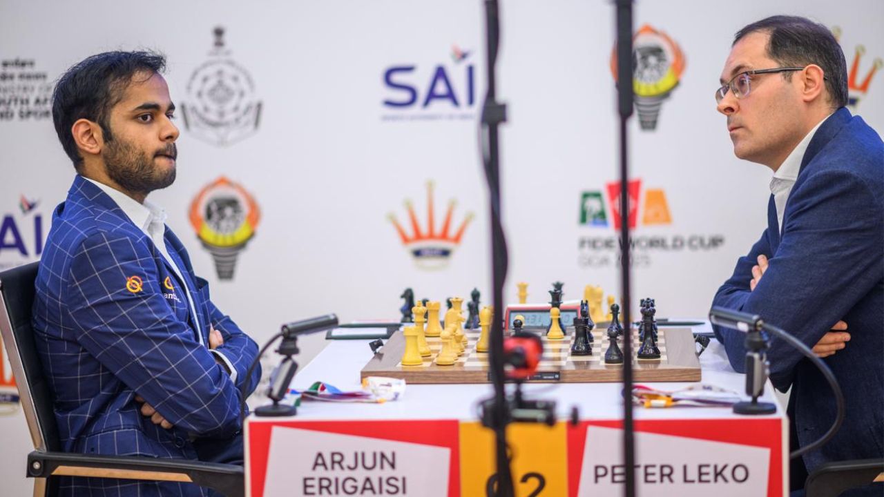अर्जुन एरिगैसी और पीटर लेको । Photo Credit: FIDE Media