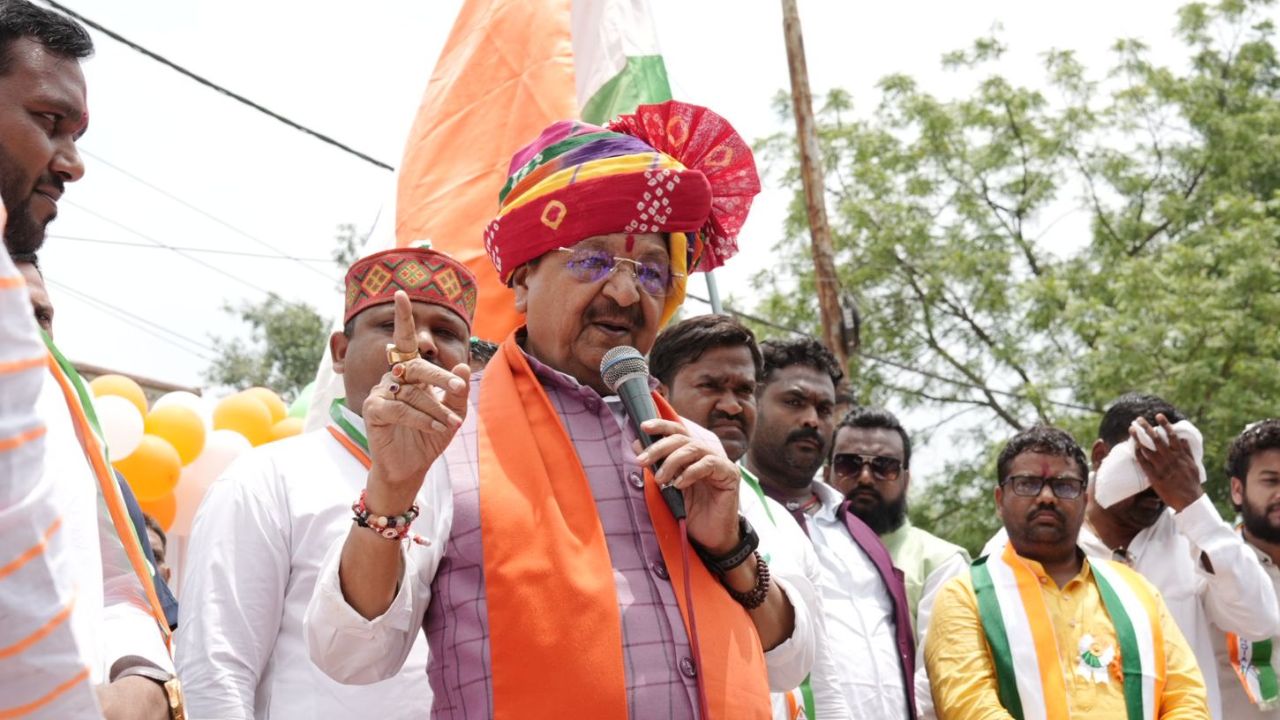 MP Minister Kailash Vijayvargiya.