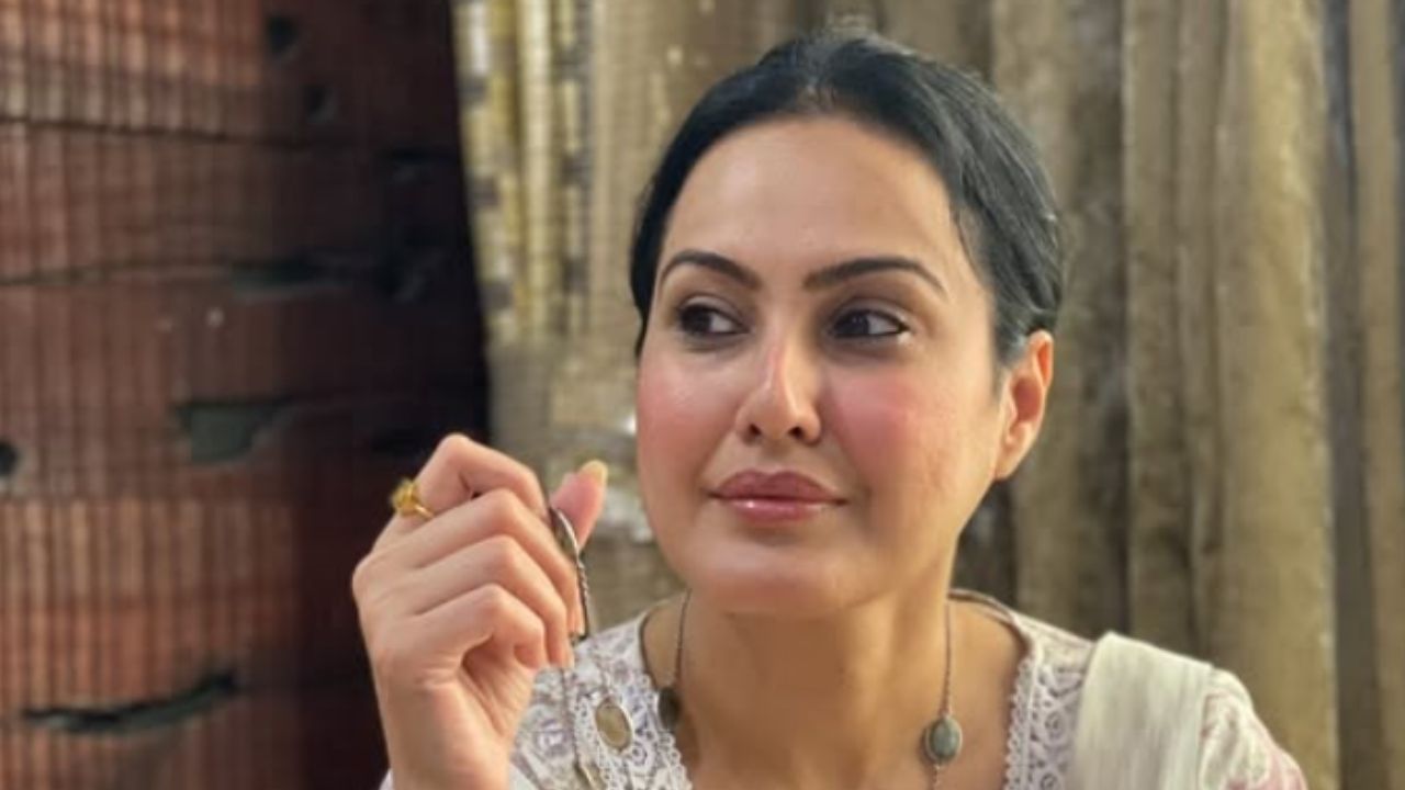 kamya Punjabi