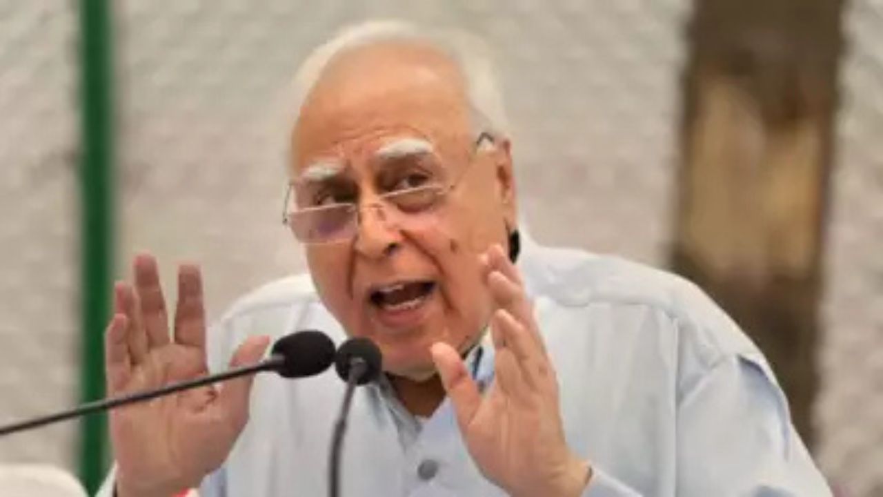 SCBA President Kapil Sibal