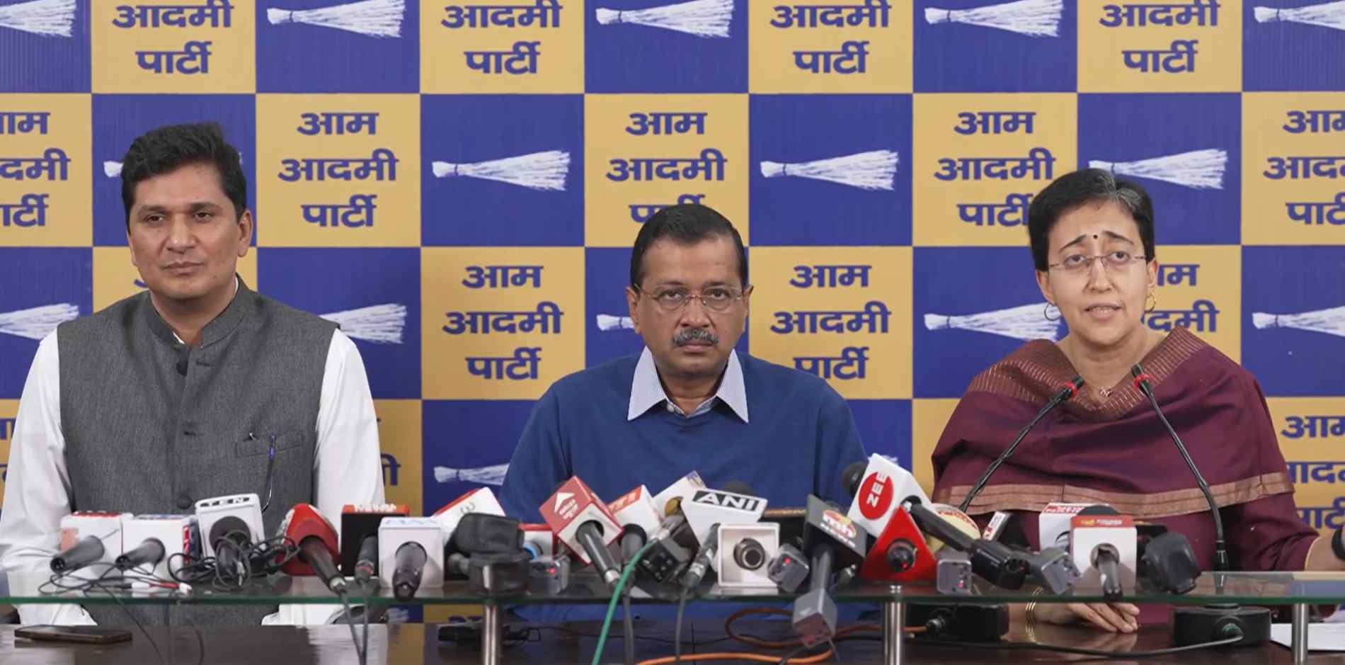 Kejriwal announcement on pension for retired people 