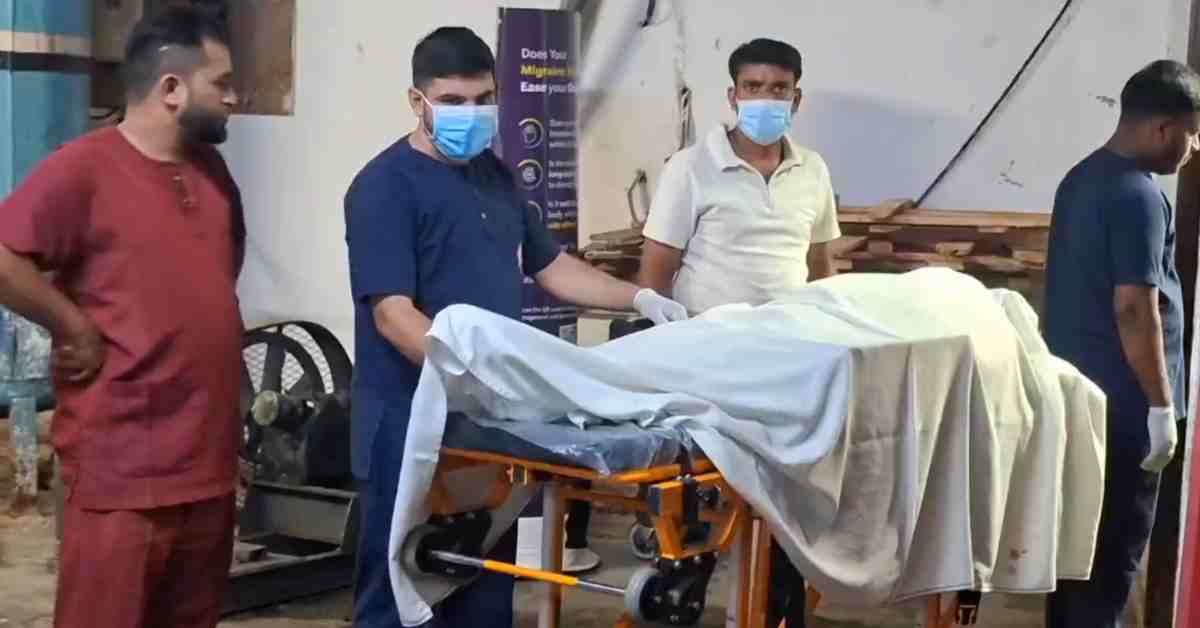 Congress worker dies