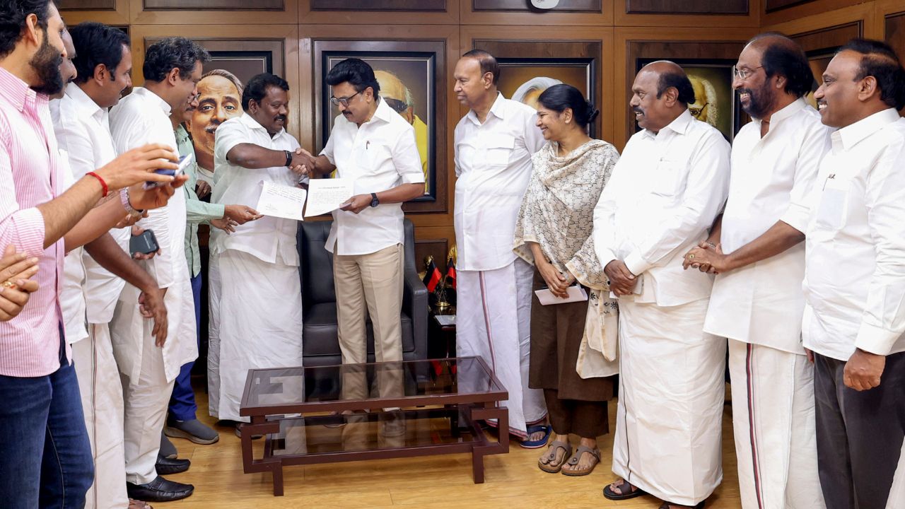 DMK-Congress seat sharing