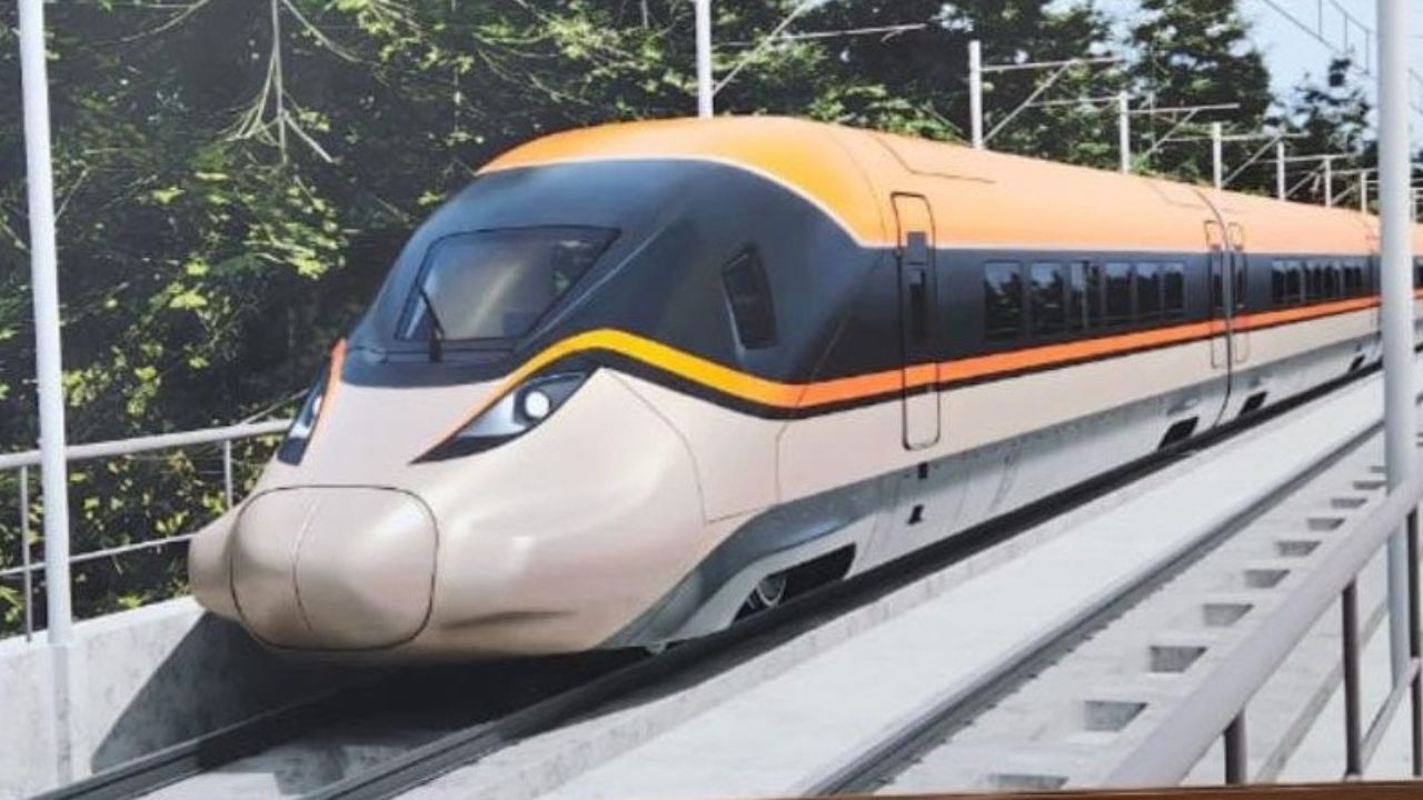 first bullet train picture