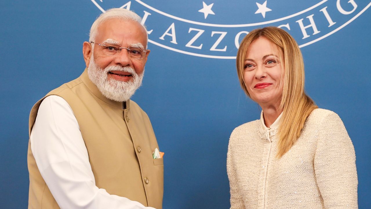 Giorgia Meloni mention parishram hi safalta ki kunji hai