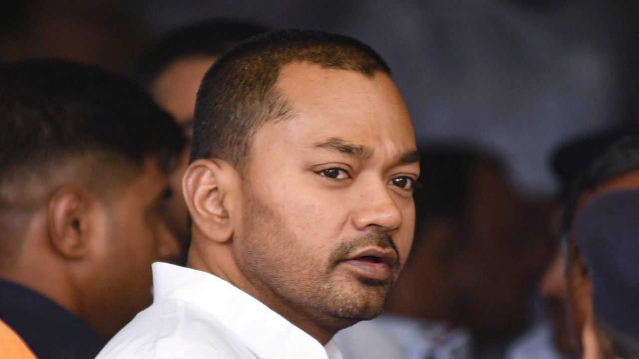 RJD criticized on Nishant Kumar education