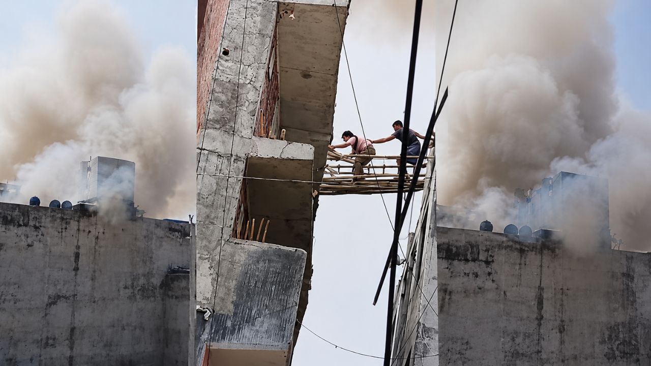 Fire breaks out in Noida Mamura village