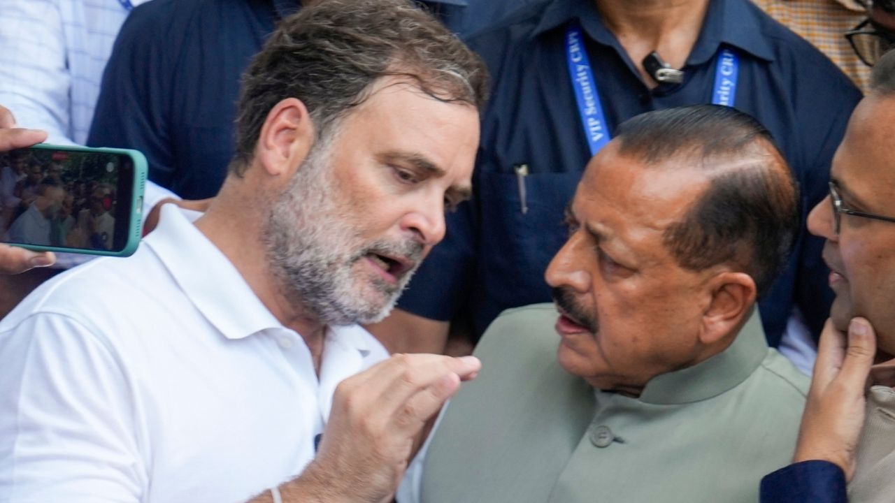 Jitendra Singh attack on Rahul gandhi