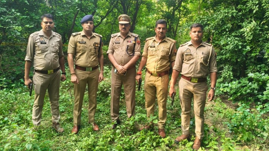 Greater Noida misdeed accused encounter during police recreating crime scene