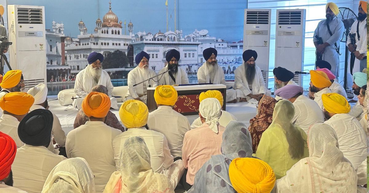 Sikh MLA Appear Before Akal Takht