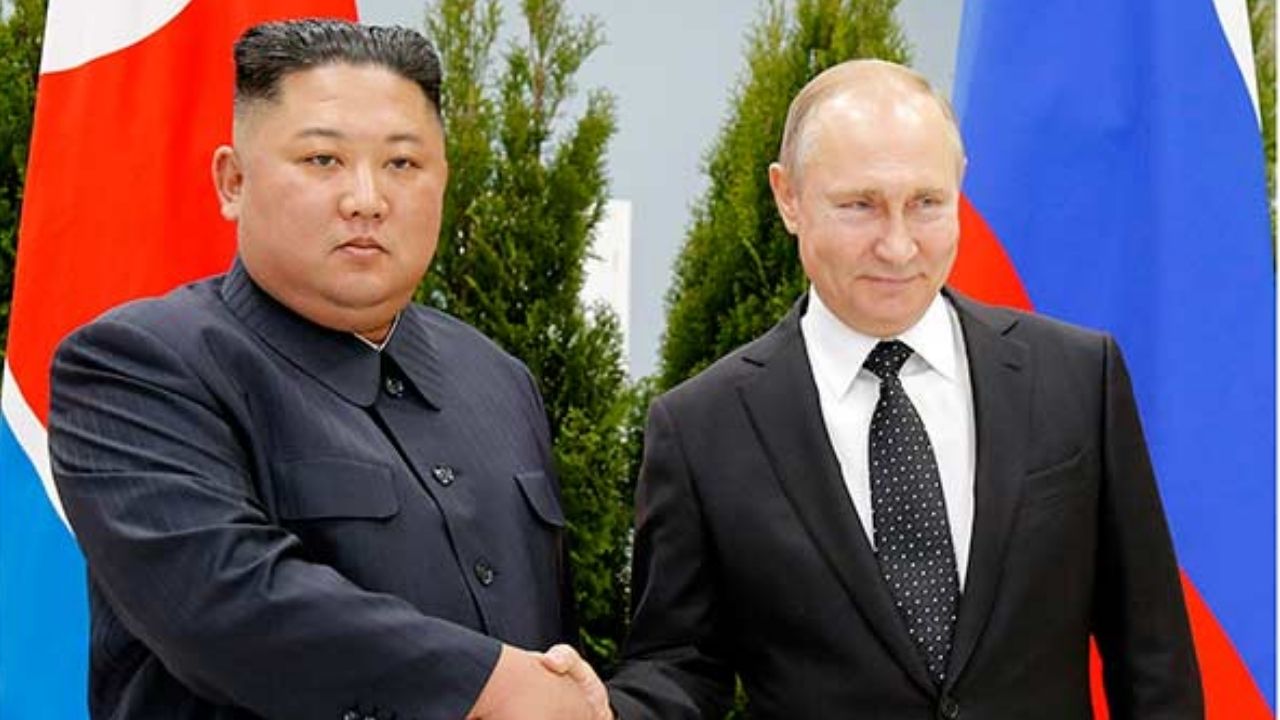 Kim jong Un and putin । Photo Credit: PTI