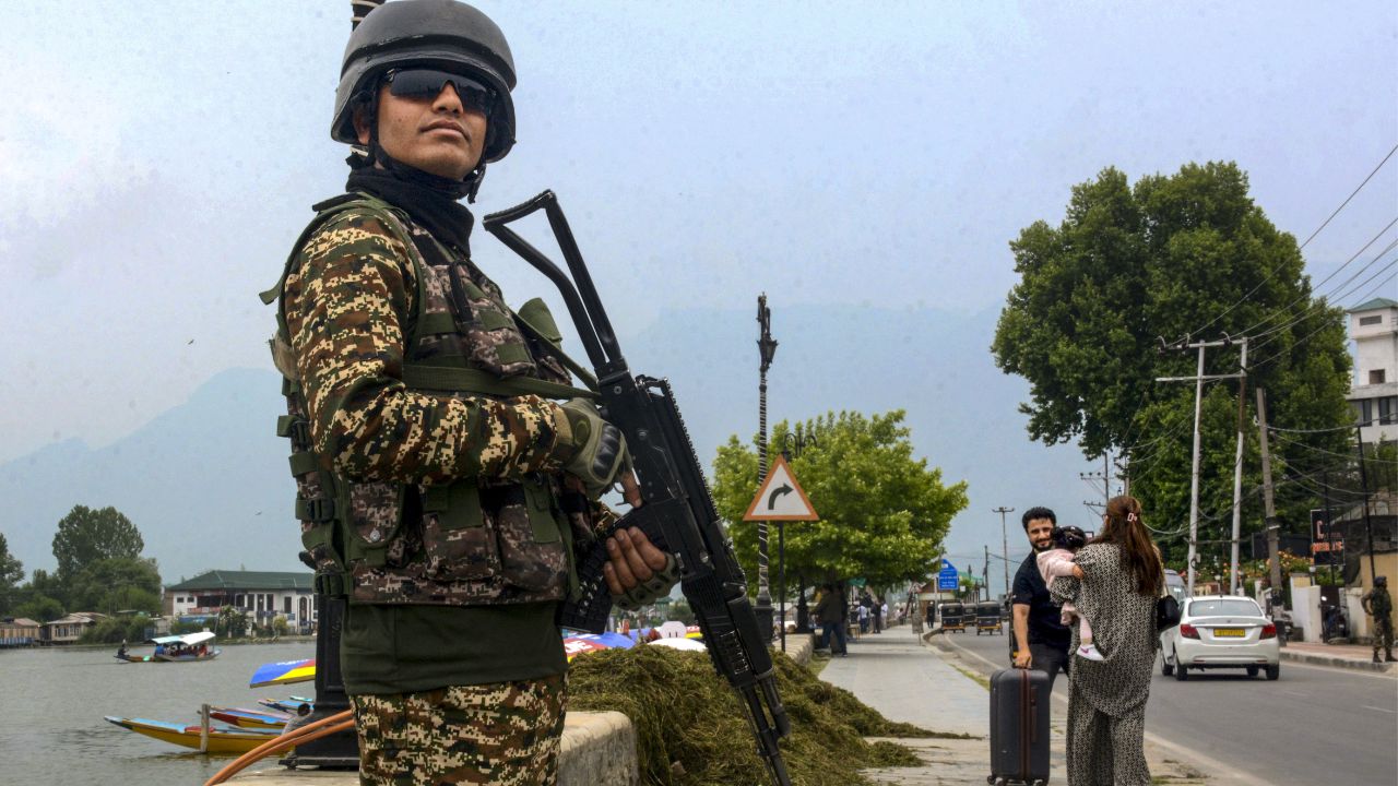 india pakistan clash