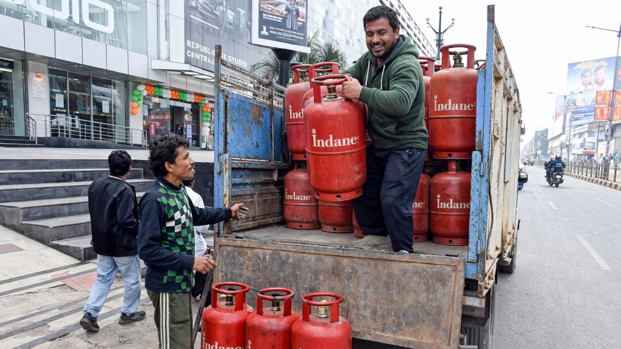 प्रतीकात्मक तस्वीर । Photo Credit: AI Generated